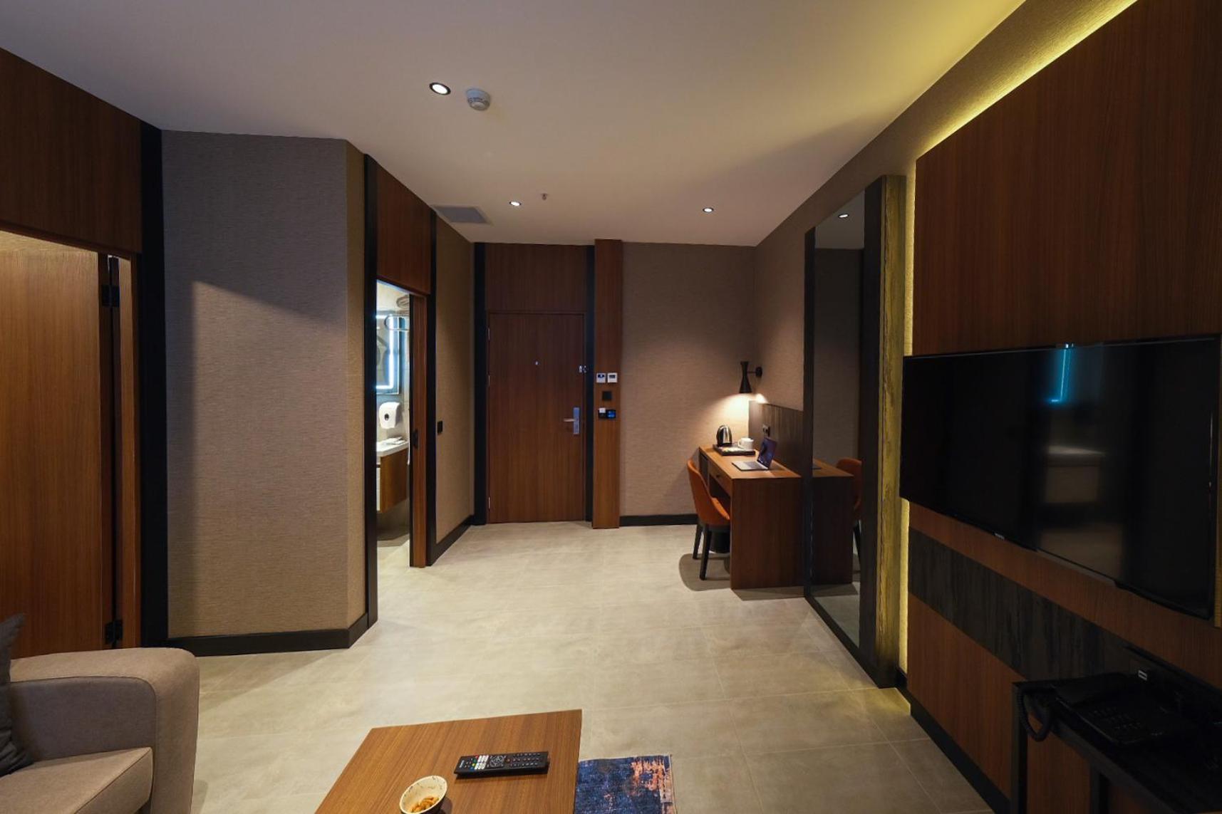 The Kailyn Hotels&Suites Atasehir Истанбул Екстериор снимка