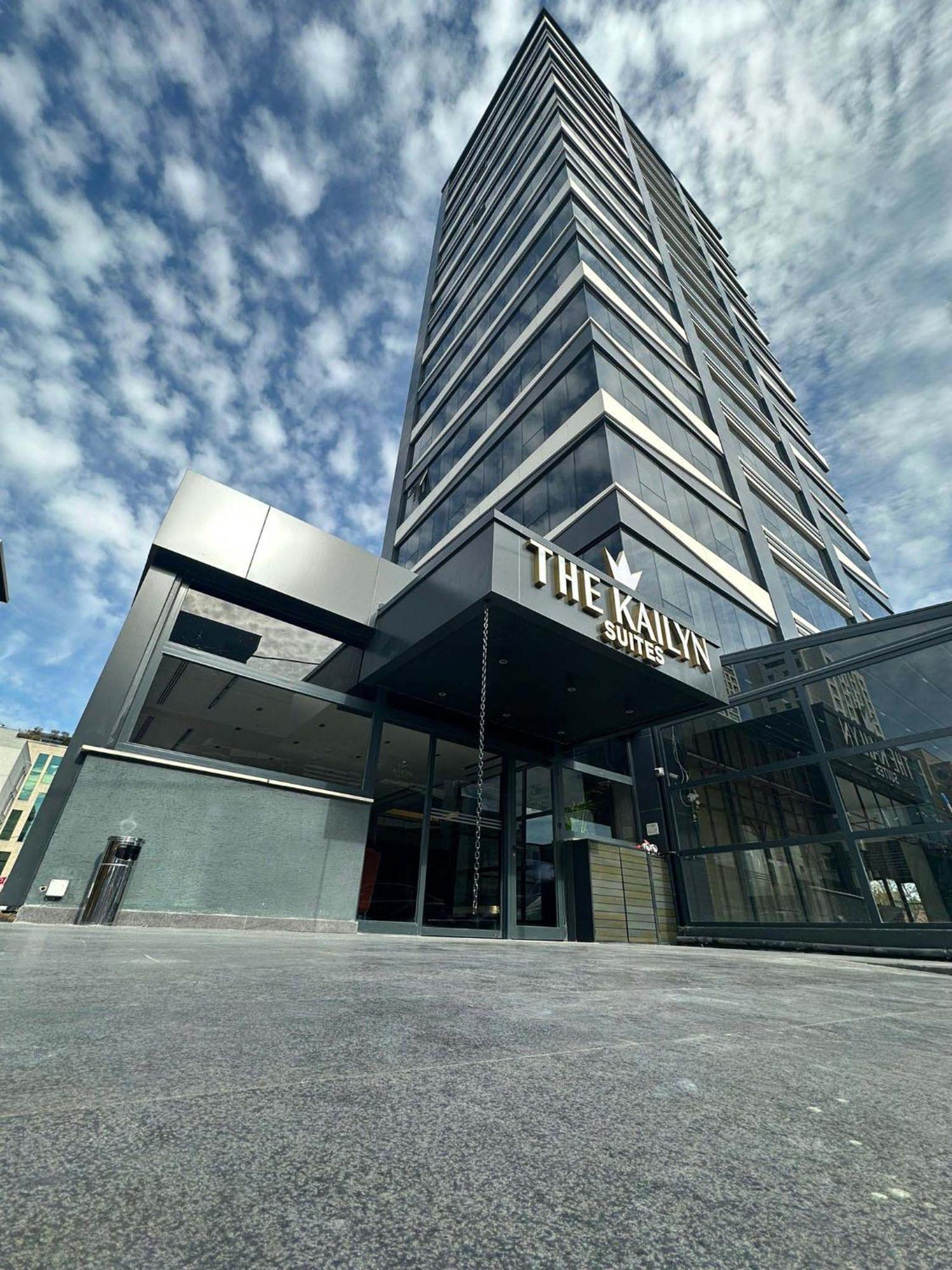 The Kailyn Hotels&Suites Atasehir Истанбул Екстериор снимка